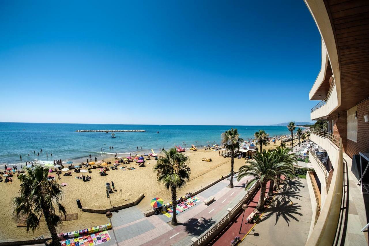 Apartamentos Marina Sol De Espana Камбрильс Экстерьер фото
